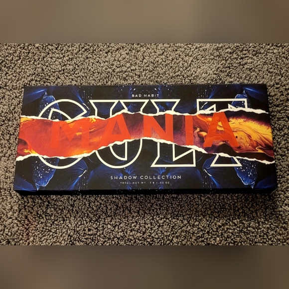 Bad Habit Cult Mania Palette - Picture 9 of 10